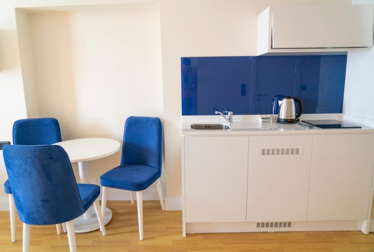 Orbi Sea View Apartment Batumi Exteriör bild